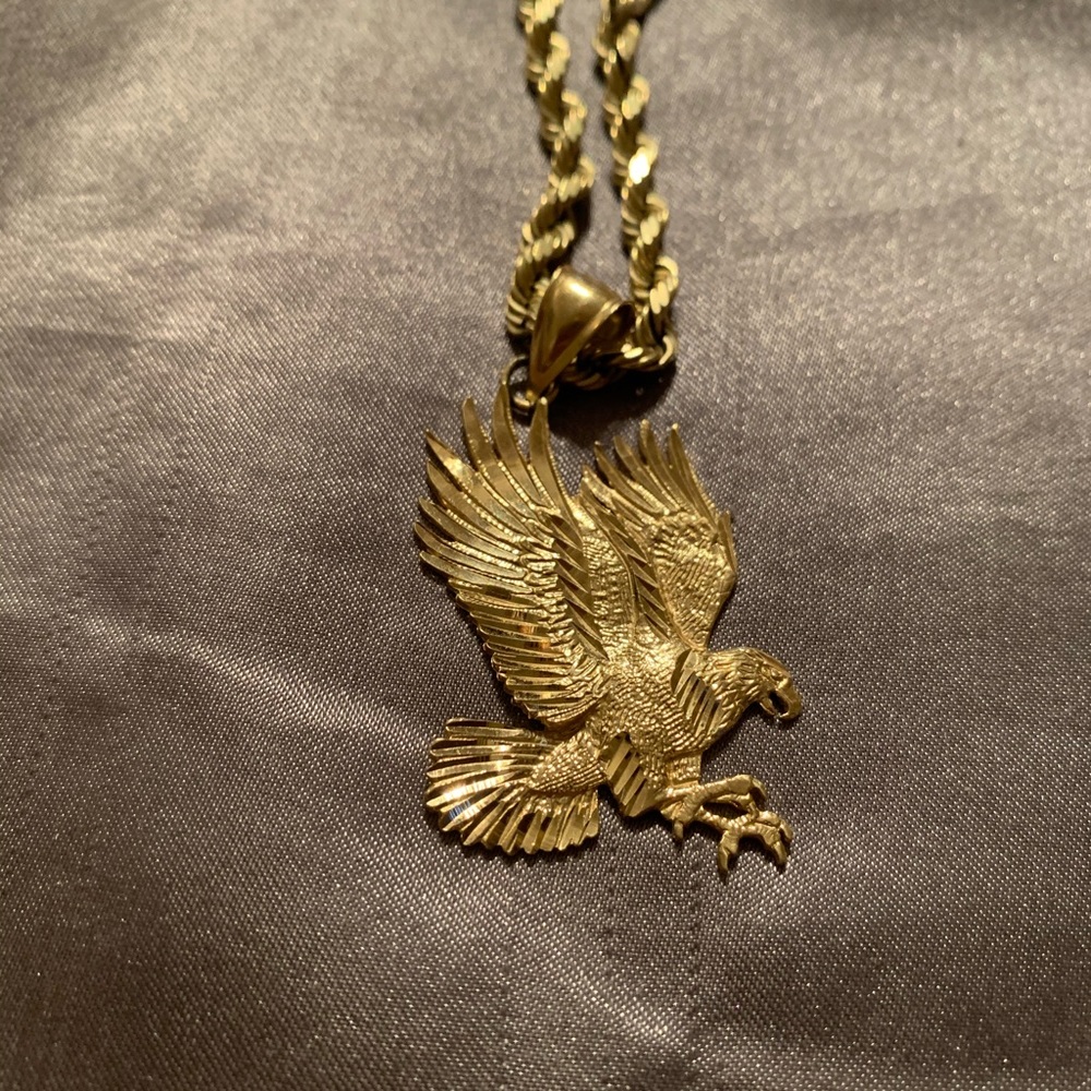 14k solid gold diamond cut necklace with pendant